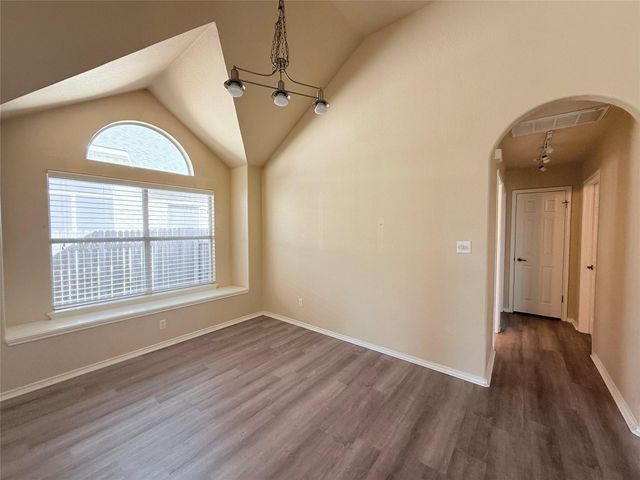 1904 Autumn Fire DR, Cedar Park, TX 78613