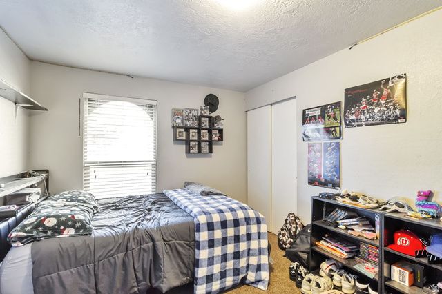 679 E 3050 N, North Ogden, UT 84414