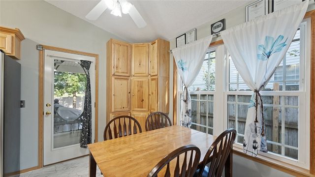 1210 Spring Street, Bentonville, AR 72712