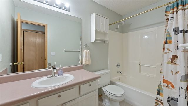 1210 Spring Street, Bentonville, AR 72712