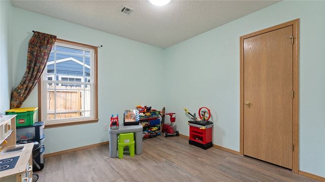 1210 Spring Street, Bentonville, AR 72712