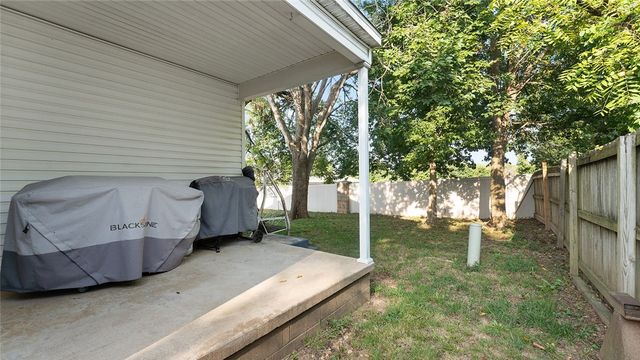 1210 Spring Street, Bentonville, AR 72712