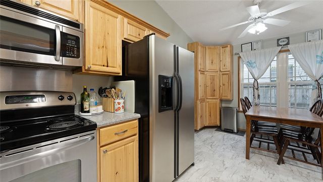 1210 Spring Street, Bentonville, AR 72712