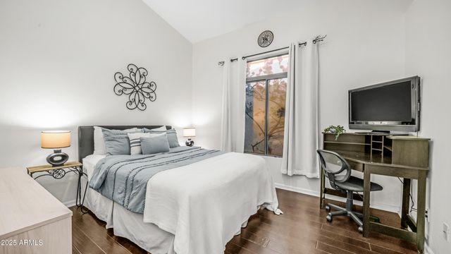 6334 E VIEWMONT Drive 17, Mesa, AZ 85215