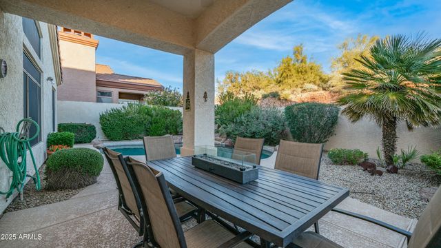 6334 E VIEWMONT Drive 17, Mesa, AZ 85215
