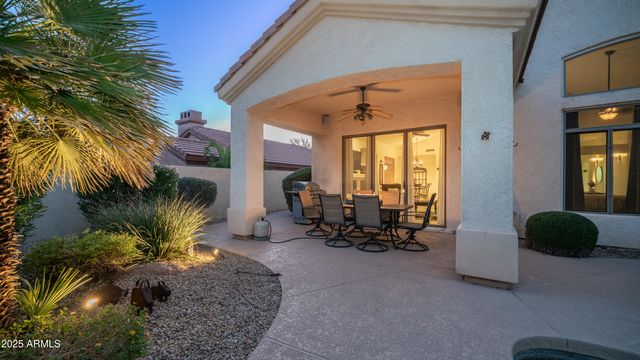 6334 E VIEWMONT Drive 17, Mesa, AZ 85215