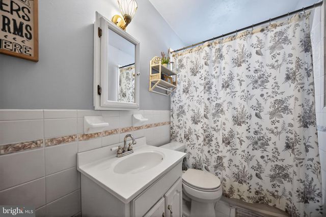 3124 GUILFORD ST, Philadelphia, PA 19152