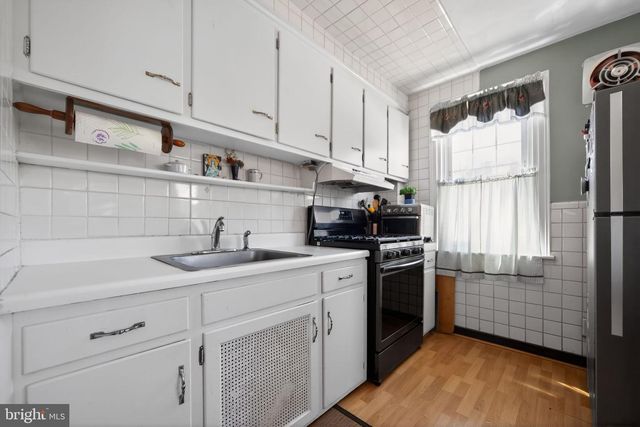 3124 GUILFORD ST, Philadelphia, PA 19152