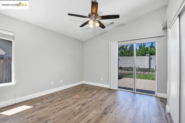 668 Miller Dr, Oakley, CA 94561