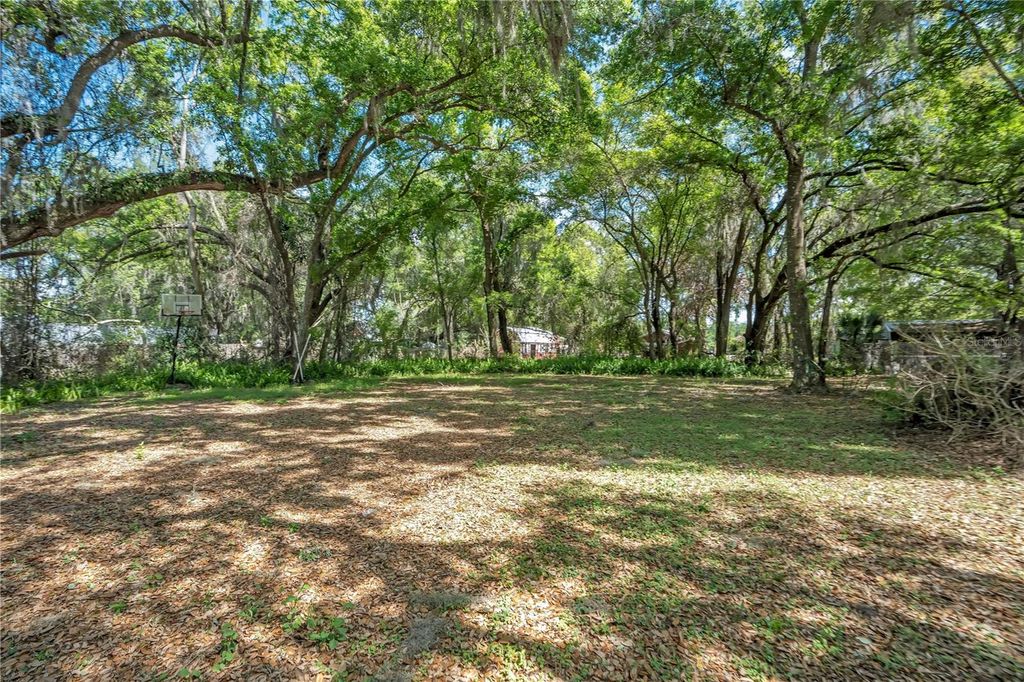 Image 11 of property listing at 1705 EVERGREEN STREET, Kissimmee, FL 34746