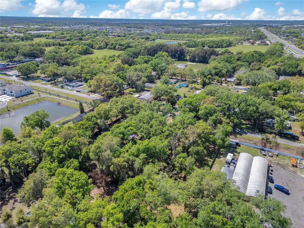 Image 15 of property listing at 1705 EVERGREEN STREET, Kissimmee, FL 34746