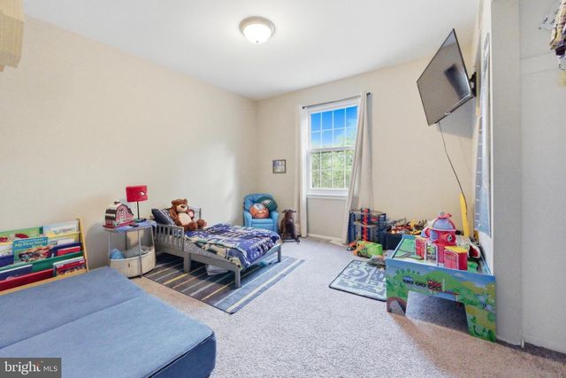 1 LILY CT, Atco, NJ 08004