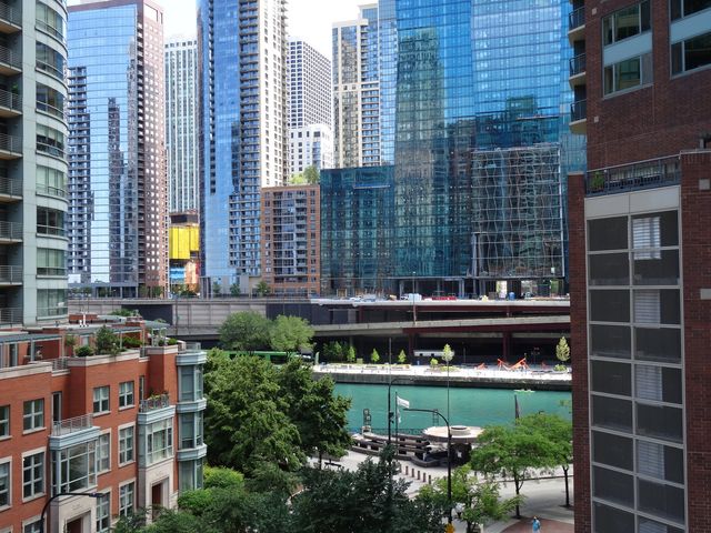 440 N MCCLURG Court 721, Chicago, IL 60611