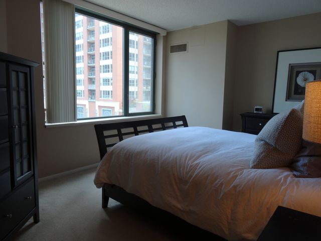 440 N MCCLURG Court 721, Chicago, IL 60611