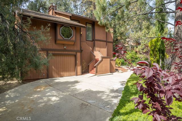 15908 Edgewood, Pine Mountain Club, CA 93222