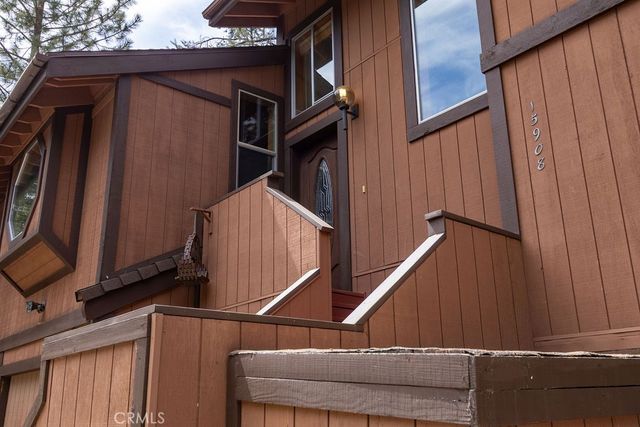 15908 Edgewood, Pine Mountain Club, CA 93222