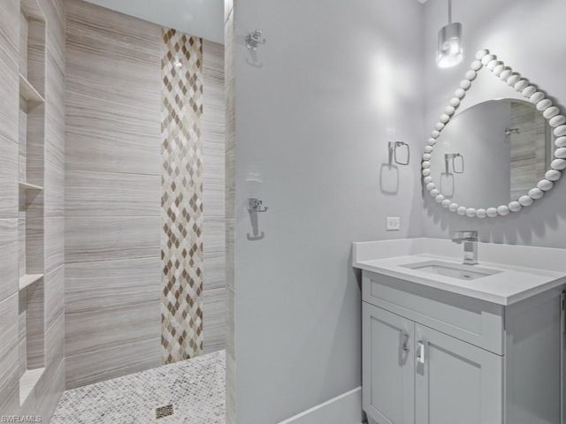 4851 Bonita Bay BLVD 902, Bonita Springs, FL 34134