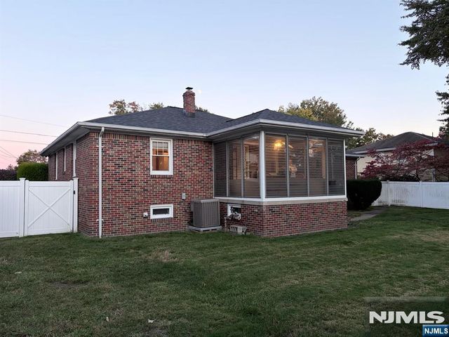 3-40 28th Street, Fair Lawn, NJ 07410