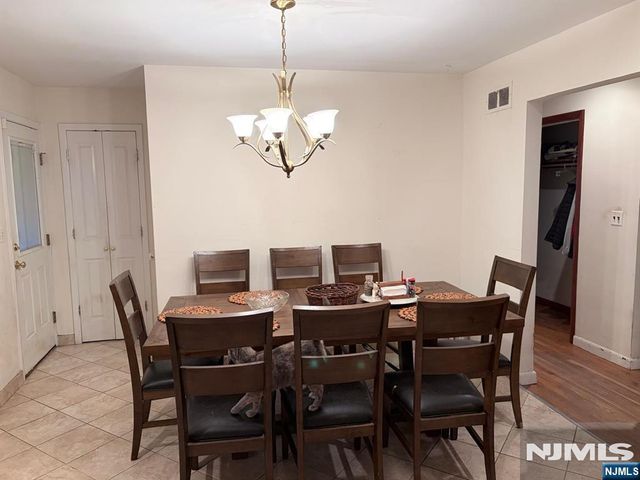 3-40 28th Street, Fair Lawn, NJ 07410