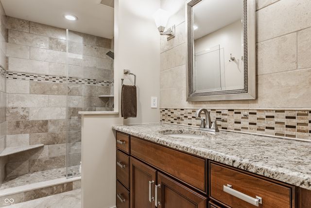 8613 Seaward Lane, Indianapolis, IN 46256