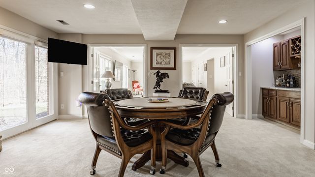 8613 Seaward Lane, Indianapolis, IN 46256