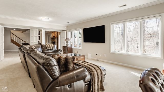 8613 Seaward Lane, Indianapolis, IN 46256