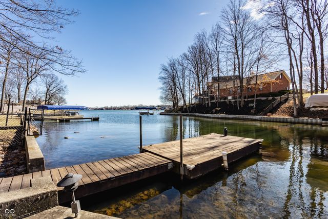 8613 Seaward Lane, Indianapolis, IN 46256