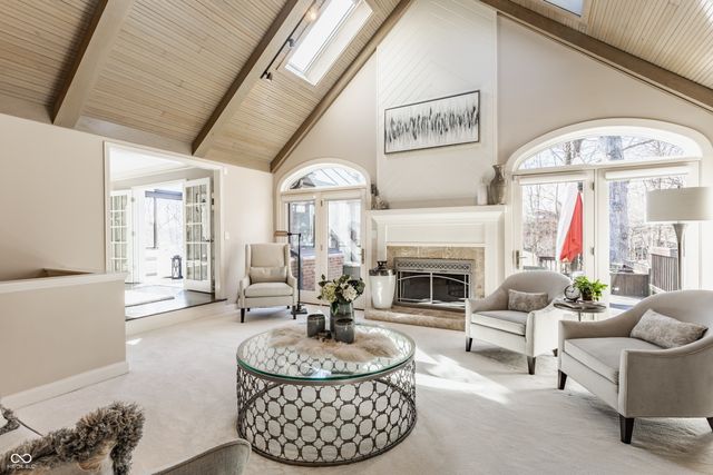 8613 Seaward Lane, Indianapolis, IN 46256