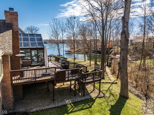 8613 Seaward Lane, Indianapolis, IN 46256