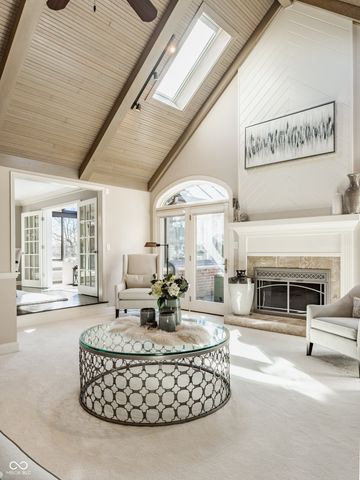 8613 Seaward Lane, Indianapolis, IN 46256