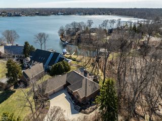 8613 Seaward Lane, Indianapolis, IN 46256