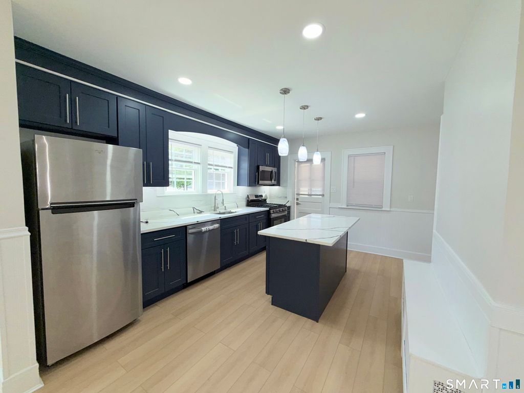 332 Robbins Street, Waterbury, CT 06708