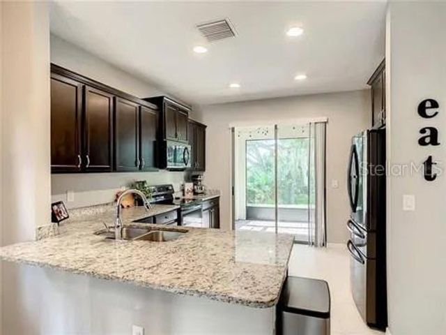 6402 YELLOW BUCKEYE DRIVE, Riverview, FL 33578