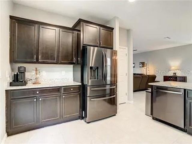 6402 YELLOW BUCKEYE DRIVE, Riverview, FL 33578