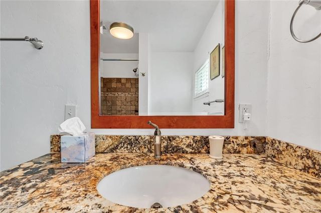 598 E 19th, Merced, CA 95340
