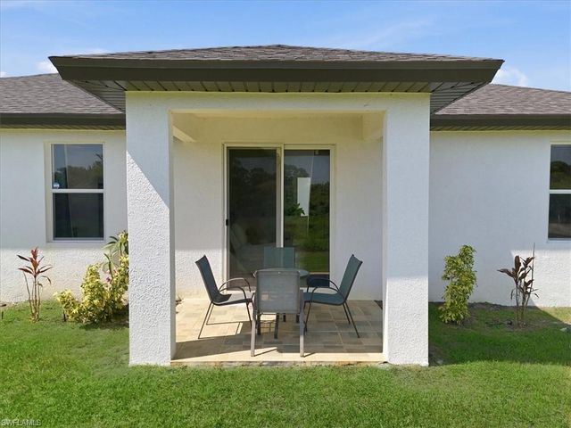 3705 Kelsey ST N, Fort Myers, FL 33905