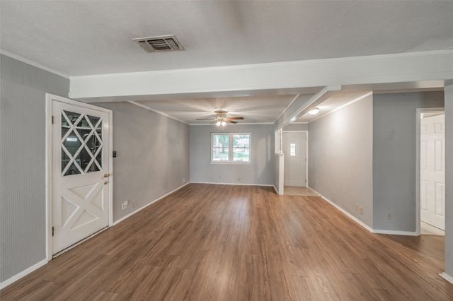 553 NW Janie Lane, Burleson, TX 76028