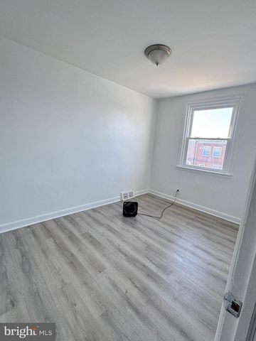 7208 OAKLAND ST, Philadelphia, PA 19149