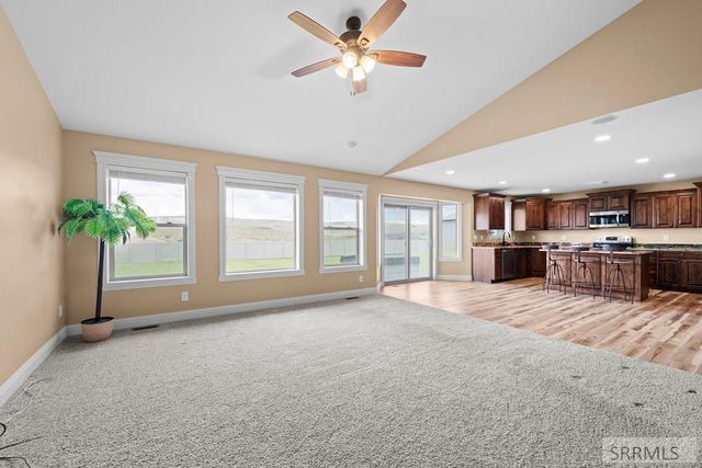 7647 S Packbridge Lane, Idaho Falls, ID 83406