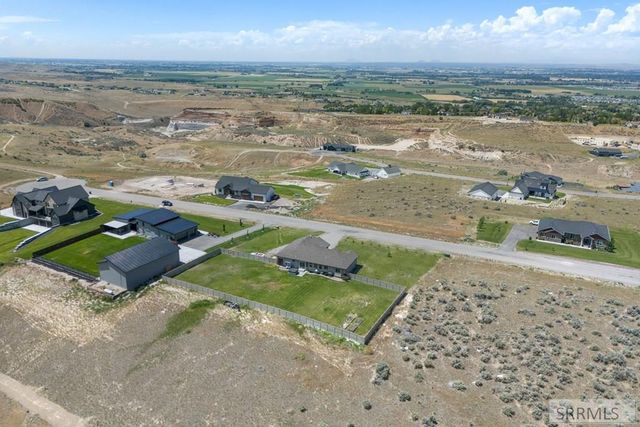 7647 S Packbridge Lane, Idaho Falls, ID 83406