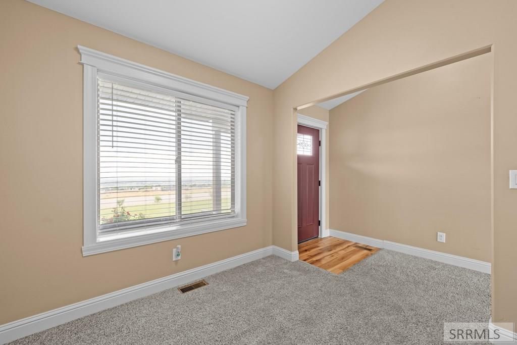 Image 15 of property listing at 7647 S Packbridge Lane, Idaho Falls, ID 83406