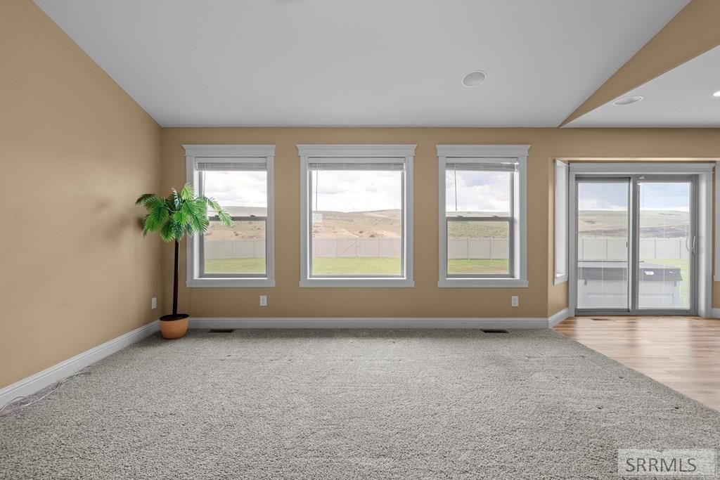 Image 19 of property listing at 7647 S Packbridge Lane, Idaho Falls, ID 83406