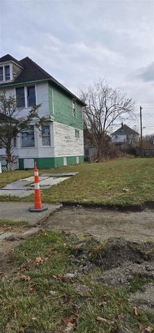 199 Waverly, Highland Park, MI 48203