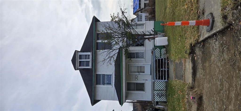 199 Waverly, Highland Park, MI 48203