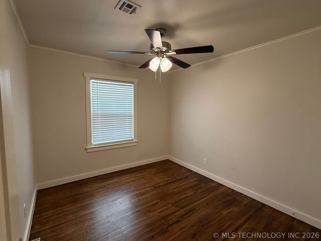 330 S 5th Place E, Broken Arrow, OK 74012