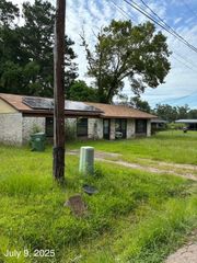 1018 Green Avenue, Cleveland, TX 77327