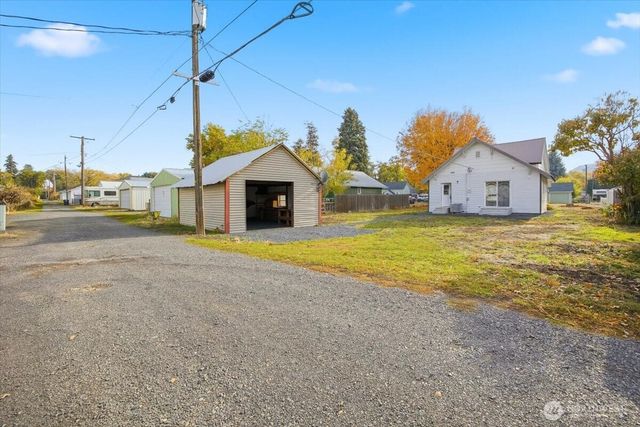 107 E Richmond, Dayton, WA 99328