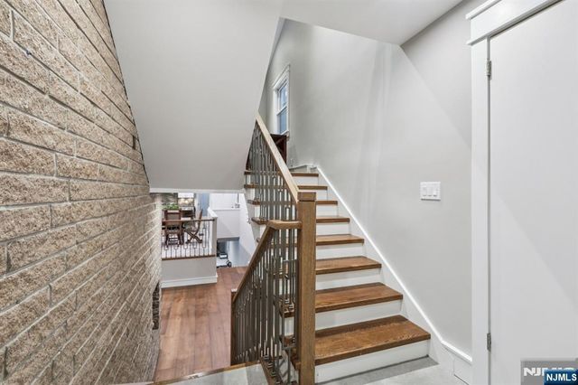 1044 Ramapo Valley Road, Mahwah, NJ 07430