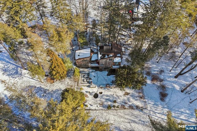 1044 Ramapo Valley Road, Mahwah, NJ 07430