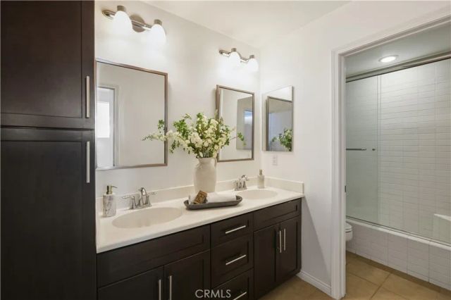 607 Rockefeller 72, Irvine, CA 92612